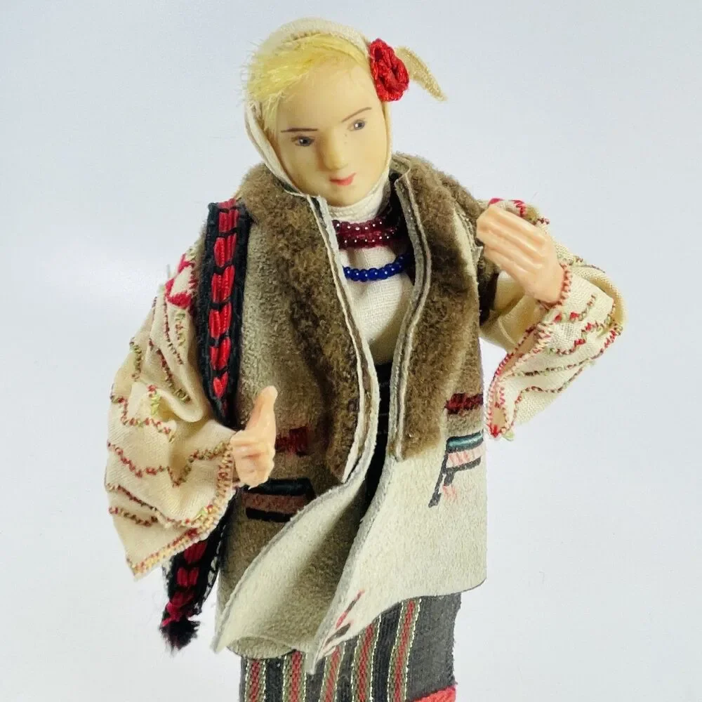 Vintage Handmade Romania Folk Art Doll Arta Crisana 8.5 in Traditional Souvenir